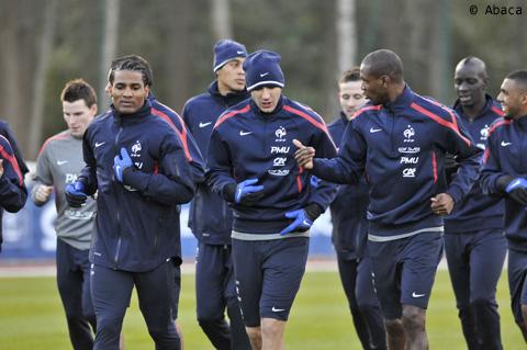 Equipe de France ... PHOTOS ... les bleus s'entraînement avant le Brésil demain