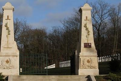 Cimetière militaire de Flirey (54) Cimetière militaire de Flirey (54)