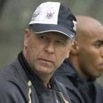 Brésil : Menezes veut tester son 4-3-3