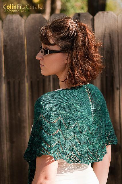 TRAVELLING WOMAN By LIZ ALBINANTE TRAVELLING WOMAN By LIZ ALBINANTE