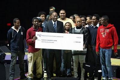 Prince fait un don d'un million de dollars aux enfants d'Harlem