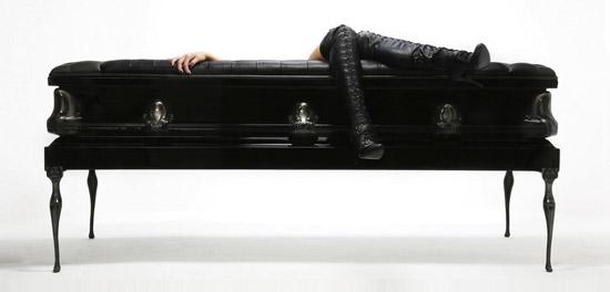 Canapé cercueil