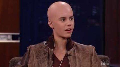 Justin Bieber ... VIDEO ... Il s'est fait raser le crâne