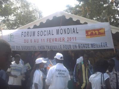 Un stand du forum. Photo (c) Elhadji Babacar MBENGUE