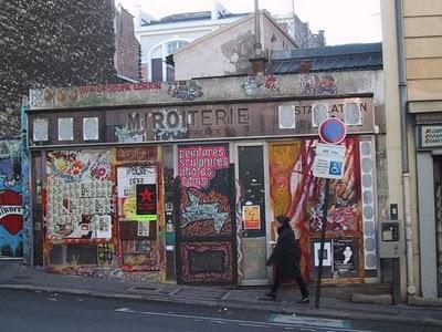 Spermicide, la miroiterie 05/02/2011 Spermicide, la miroiterie 05/02/2011