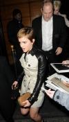 Emma Watson et son Trench Burberry, du fait surmesure pour elle ! Emma Watson et son Trench Burberry, du fait surmesure pour elle !