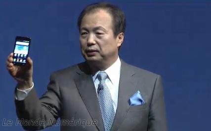 MWC 2011 : Samsung dévoile le smartphone Galaxy S 2 MWC 2011 : Samsung dévoile le smartphone Galaxy S 2