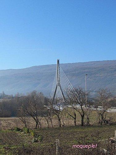 le nouveau pont de seyssel
