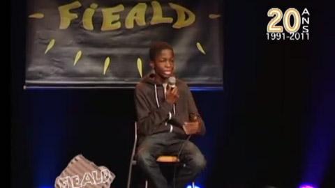 Stephane Bak ... notre coup du coeur du jour ... star de l'humour français ... à 14 ans