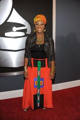 Le Tapis Rouge de la 53ème cérémonie des Grammy  Awards (hier soir)