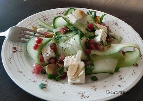 Pomegranate and Cucumber salad- Salade de grenade et concombre