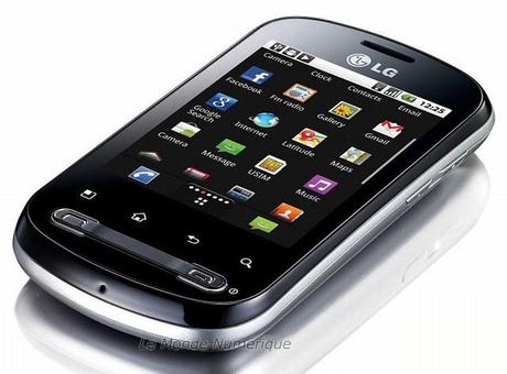 MWC 2011 : LG lance l’Optimus Me, un smartphone abordable
