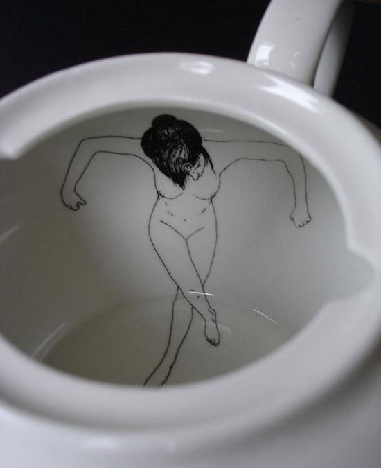 Naked girls tea