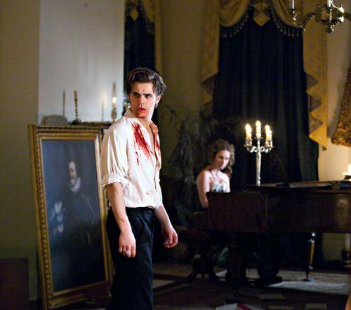 The Vampire Diaries: New stills de l'épisode 2×15 “The Dinner Party”