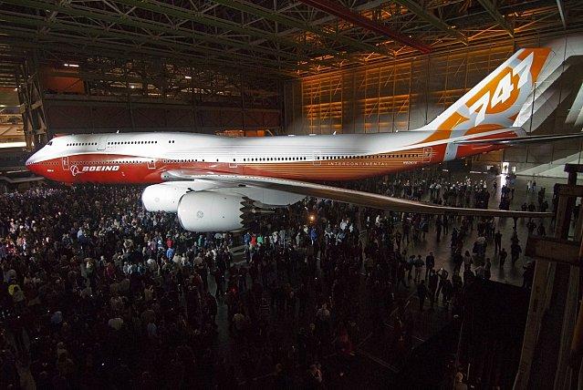 nouveau-boeing-747-8-continantal-2011.jpg