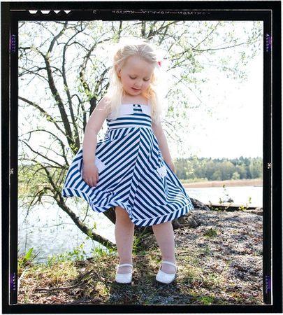 Tendance marine avec la nouvelle collection Rockefella sailor_dress_rockefella_dolly_robe_bebe_fille