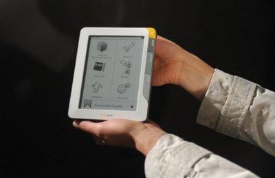 Livre numérique: adoption du texte sur le prix unique, inquiétude dans la profession