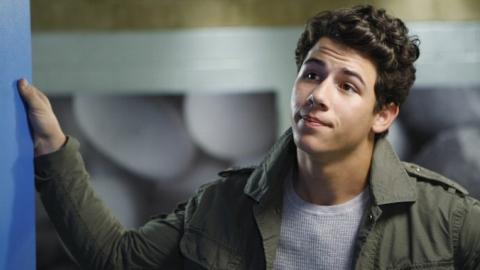 Nick Jonas ... il aimerait jouer dans Glee