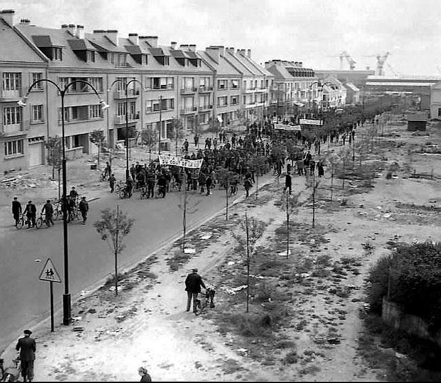 écris sur ce que tu n'as pas le droit de taire