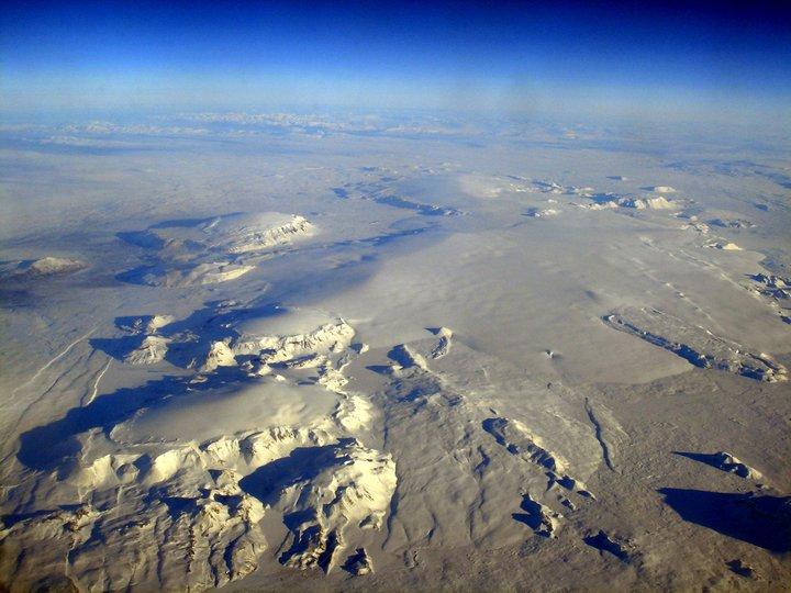 De magnifiques photos polaires : les vues d'avion de Dominique LANCASTRE.