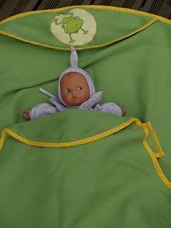 Frikadel featuring Aya