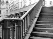 Escaliers rues Paris Portalis vers Rocher (75008)