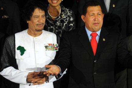 Hugo Chavez se porte à la défense de Kadhafi : Les sociaux-démocrates sont à dénoncer au même titre que les socialo-fascistes