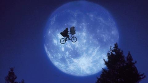 ET 2 ... Le trailer délirant de la suite du film de Spielberg