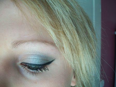make_up_047