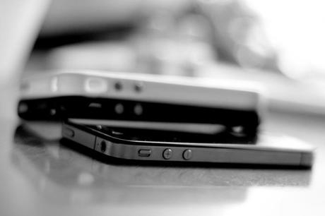 Important : Upgradez votre iPhone 4 à l’iOS 4.2.1 en gardant le basebande 1.59.00 Important : Upgradez votre iPhone 4 à l’iOS 4.2.1 en gardant le basebande 1.59.00