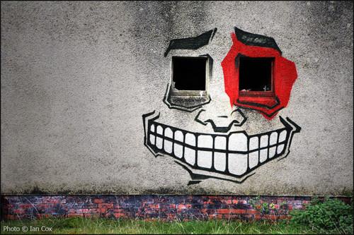 Smile on your face. Ghost Village Project.
Plus d’infos...