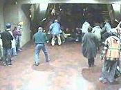 escalator sème terreur