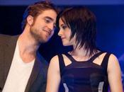 Kristen Stewart Robert Pattinson échange baisers public