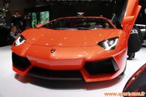 Lamborghini Aventador 8