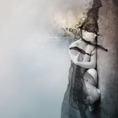 celle qui avance à l’aide de ses sens contraires