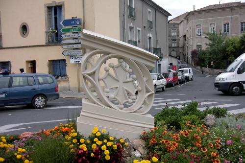 À Pézenas (Hérault), un chef d'œuvre de Compagnon tailleur de pierre détruit !