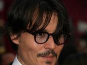 Johnny Depp pluie compliments pour Angelina Jolie