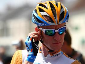 Pour ou contre les oreillettes dans le peloton cycliste ?