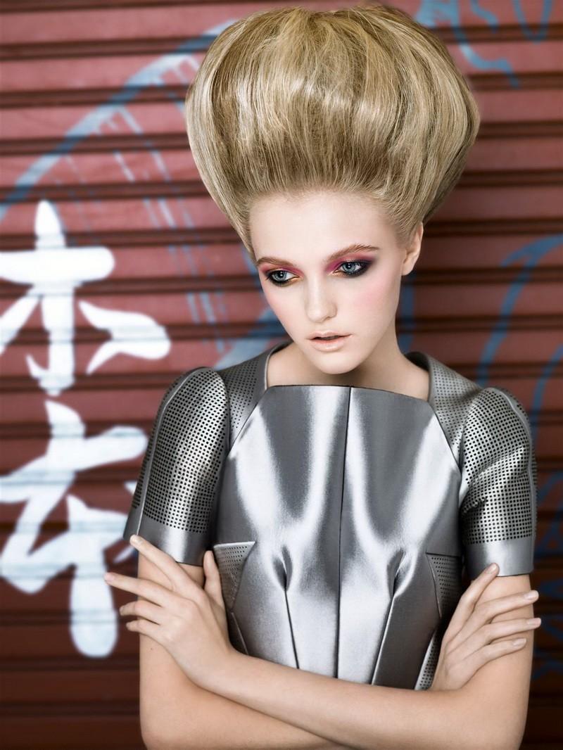 PLEIN HAIR - VOGUE MARCH 2008