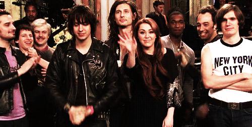 Image and video hosting by TinyPic