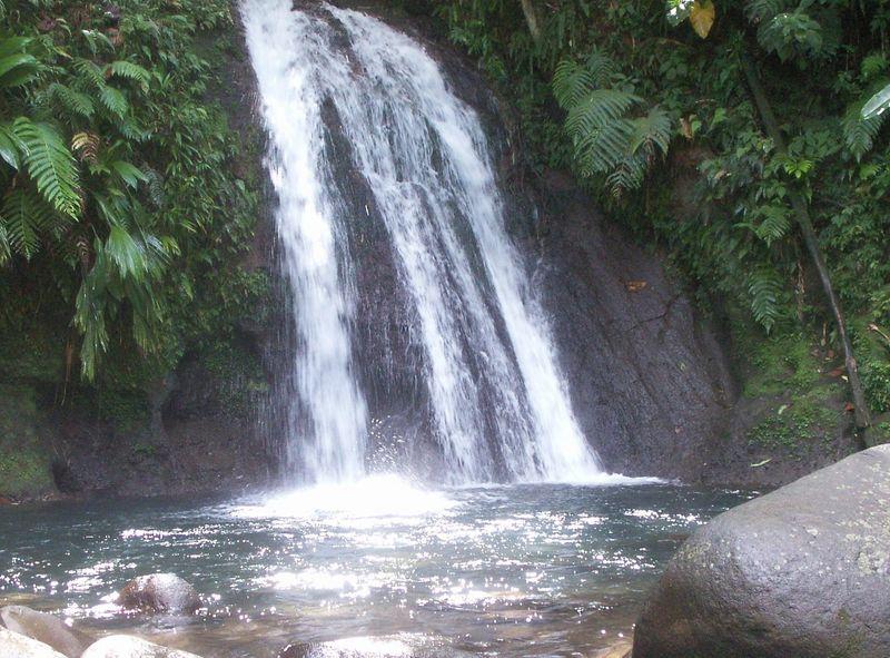 Miroir d’eau pure (Luis Mizón)