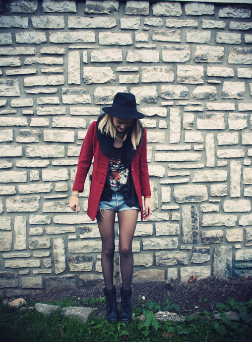 Image and video hosting by TinyPic