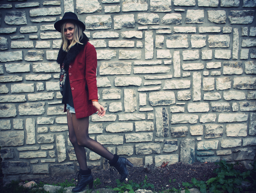 Image and video hosting by TinyPic