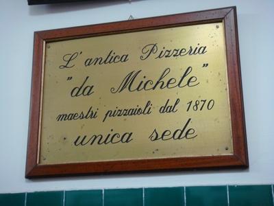 20110128 Da Michele 02 plaque Pizzeria da Michele, Naples : meilleure pizza du monde? (ChrisoScope)