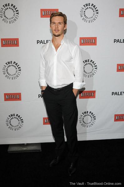 63825409thevault36201121420AM True Blood cast looks absolutely fabulous on PaleyFest Red Carpet
