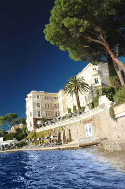 hotel-belle-rive-france-provence-alpes-cote-d-azur-hoosta-magazine-facade-2
