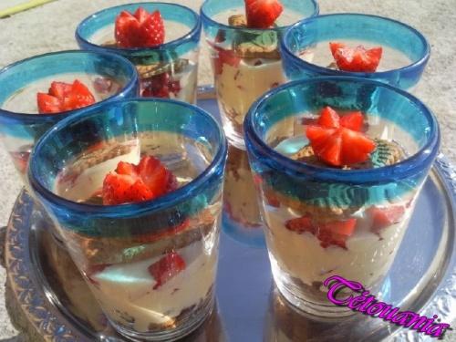 Verrine mascarpone fraise speculos