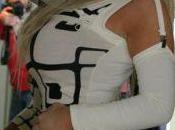 Orit Fox, hospitalisée après avoir mordue sein serpent