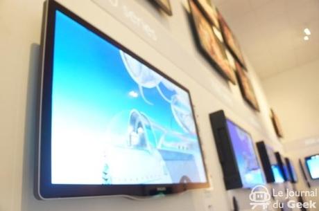 Philips présente sa série de TV 8000