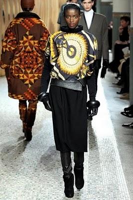 Beautiful Black models @ Paris Fashion week (Fall 2011)